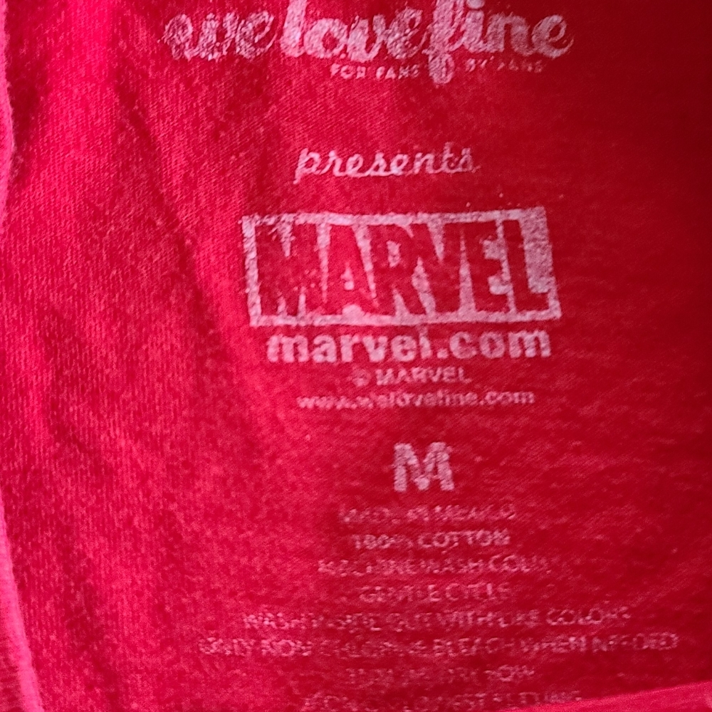 Marvel Deadpool Tee Size Medium - image 5
